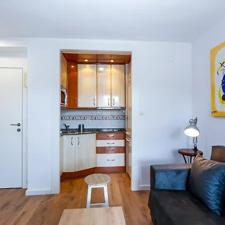 Oneway Coral Xperience By Guestway Apartment